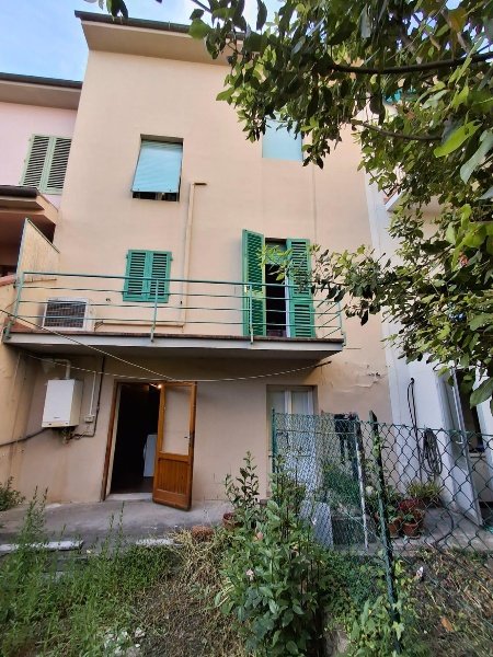 casa indipendente in vendita ad Empoli