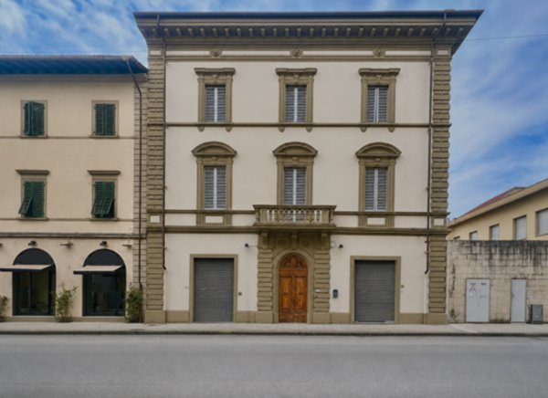 villa in vendita ad Empoli in zona Centro Storico