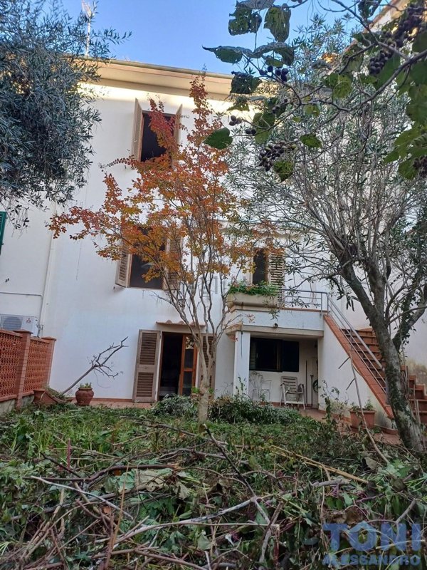 casa indipendente in vendita ad Empoli