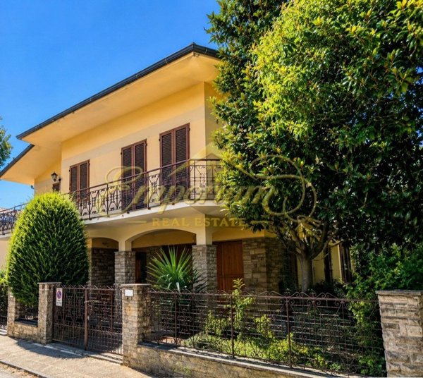 casa indipendente in vendita ad Empoli in zona Ponzano