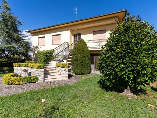 casa indipendente in vendita ad Empoli