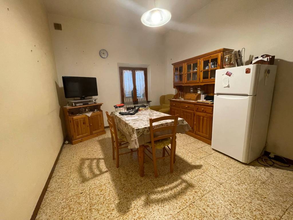 appartamento in vendita ad Empoli in zona Villanuova