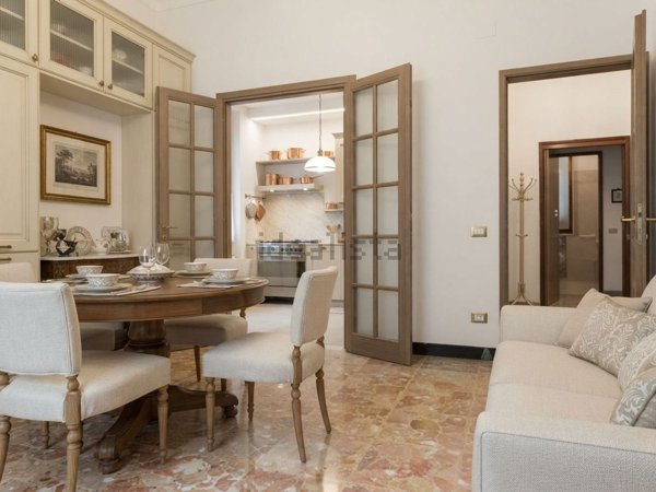 casa indipendente in vendita ad Empoli in zona Centro Storico