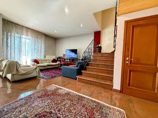 casa indipendente in vendita ad Empoli in zona Marcignana