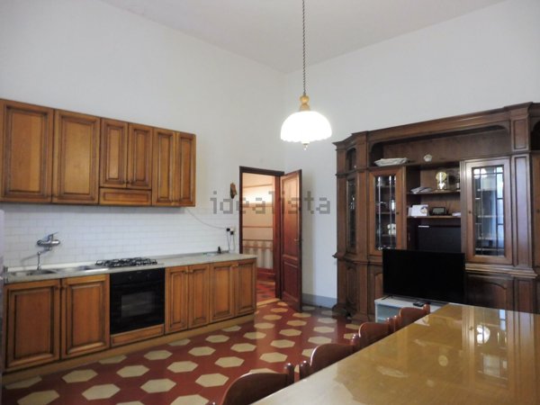 casa indipendente in vendita ad Empoli in zona Avane