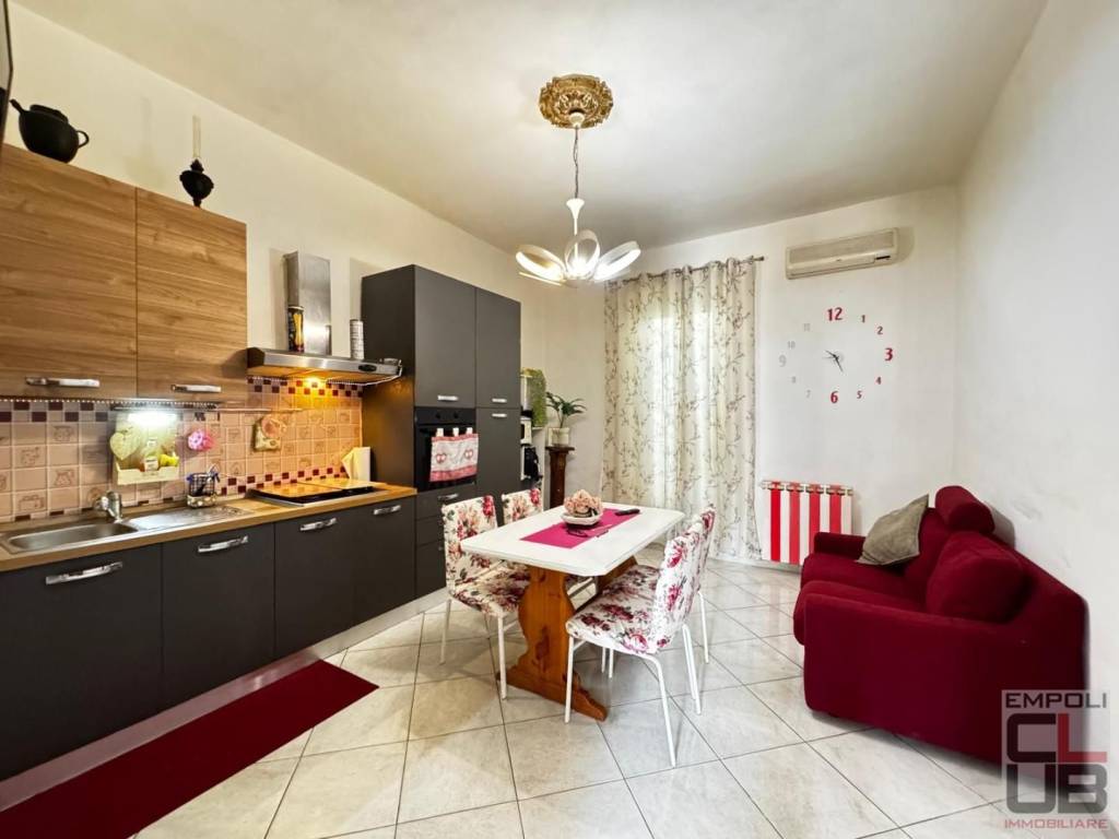 casa indipendente in vendita ad Empoli in zona Ponzano