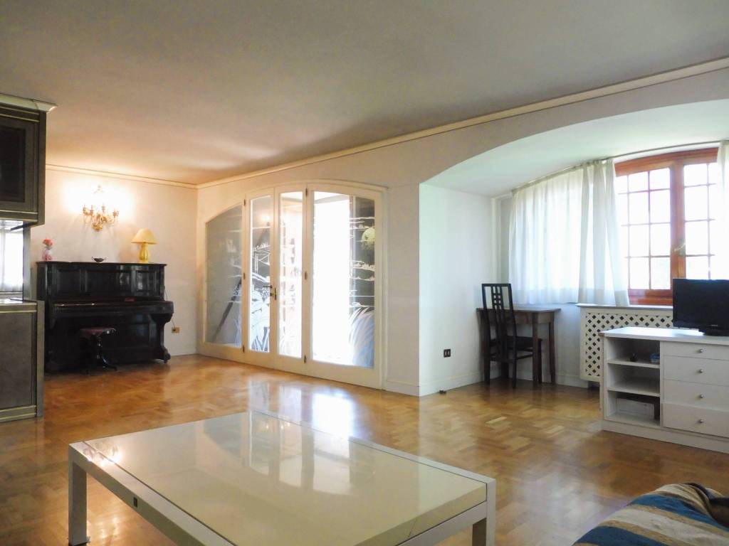 casa indipendente in vendita ad Empoli in zona Avane