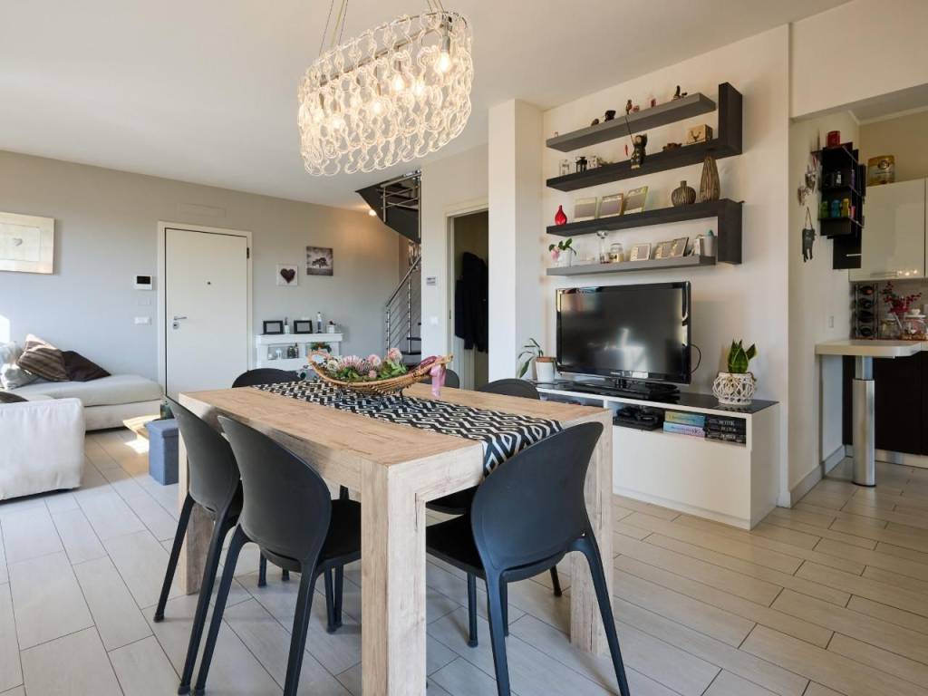 appartamento in vendita ad Empoli in zona Corniola