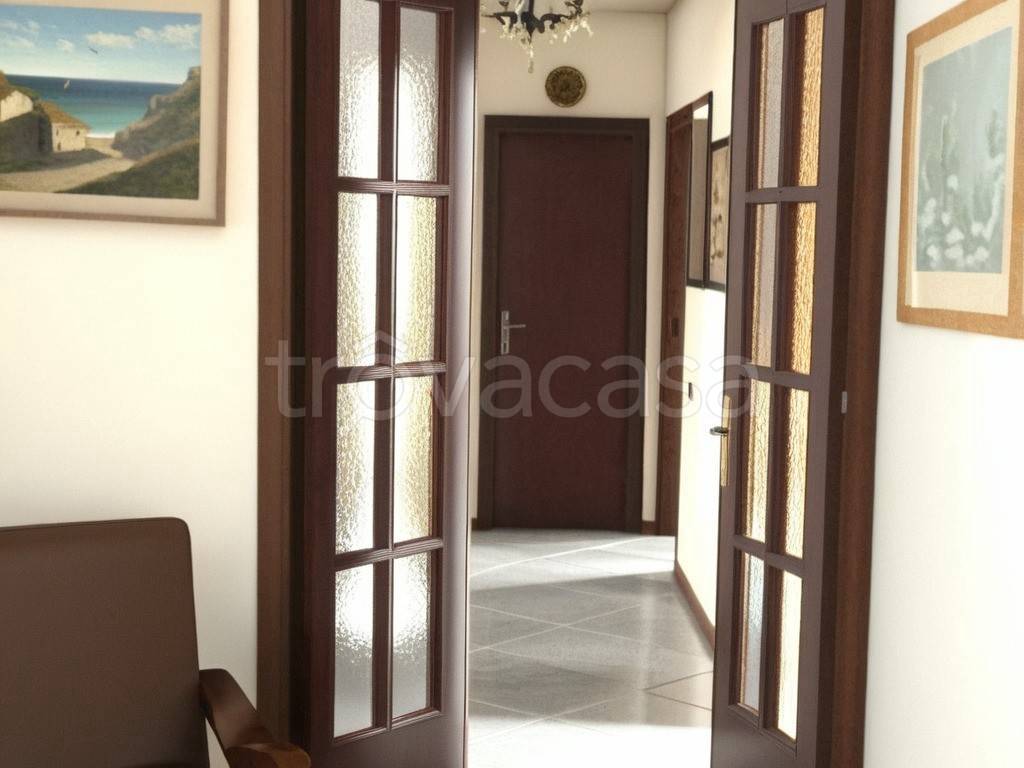 appartamento in vendita ad Empoli in zona Avane