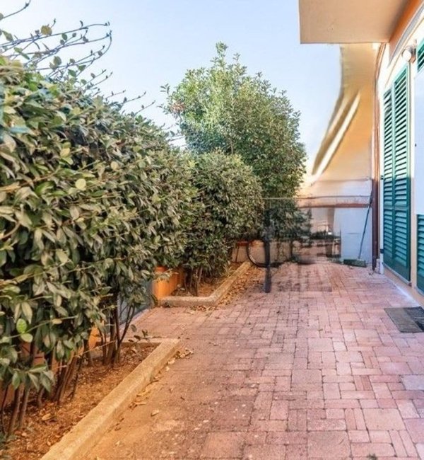 appartamento in vendita ad Empoli in zona Carraia