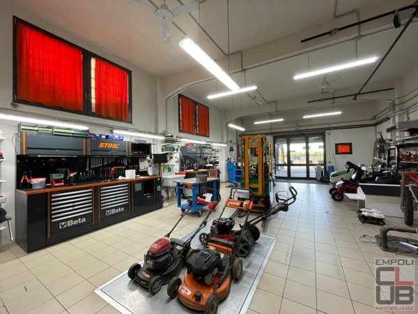 casa semindipendente in vendita ad Empoli in zona Carraia