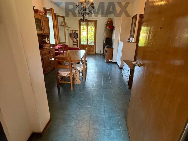 appartamento in vendita ad Empoli in zona Serravalle