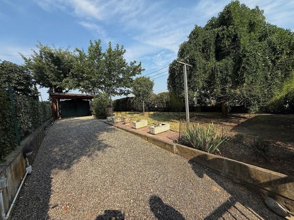 casa indipendente in vendita ad Empoli