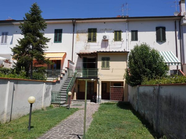casa indipendente in vendita ad Empoli