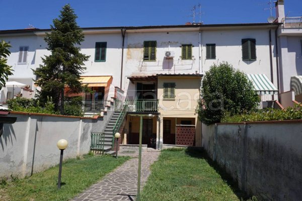 casa indipendente in vendita ad Empoli