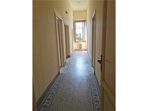 casa indipendente in vendita ad Empoli in zona Centro Storico