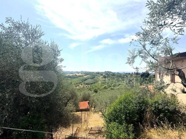 casa indipendente in vendita ad Empoli in zona Monterappoli