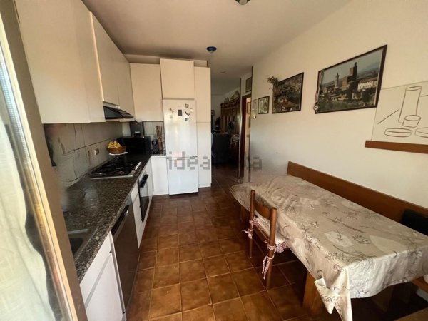 appartamento in vendita ad Empoli in zona Serravalle