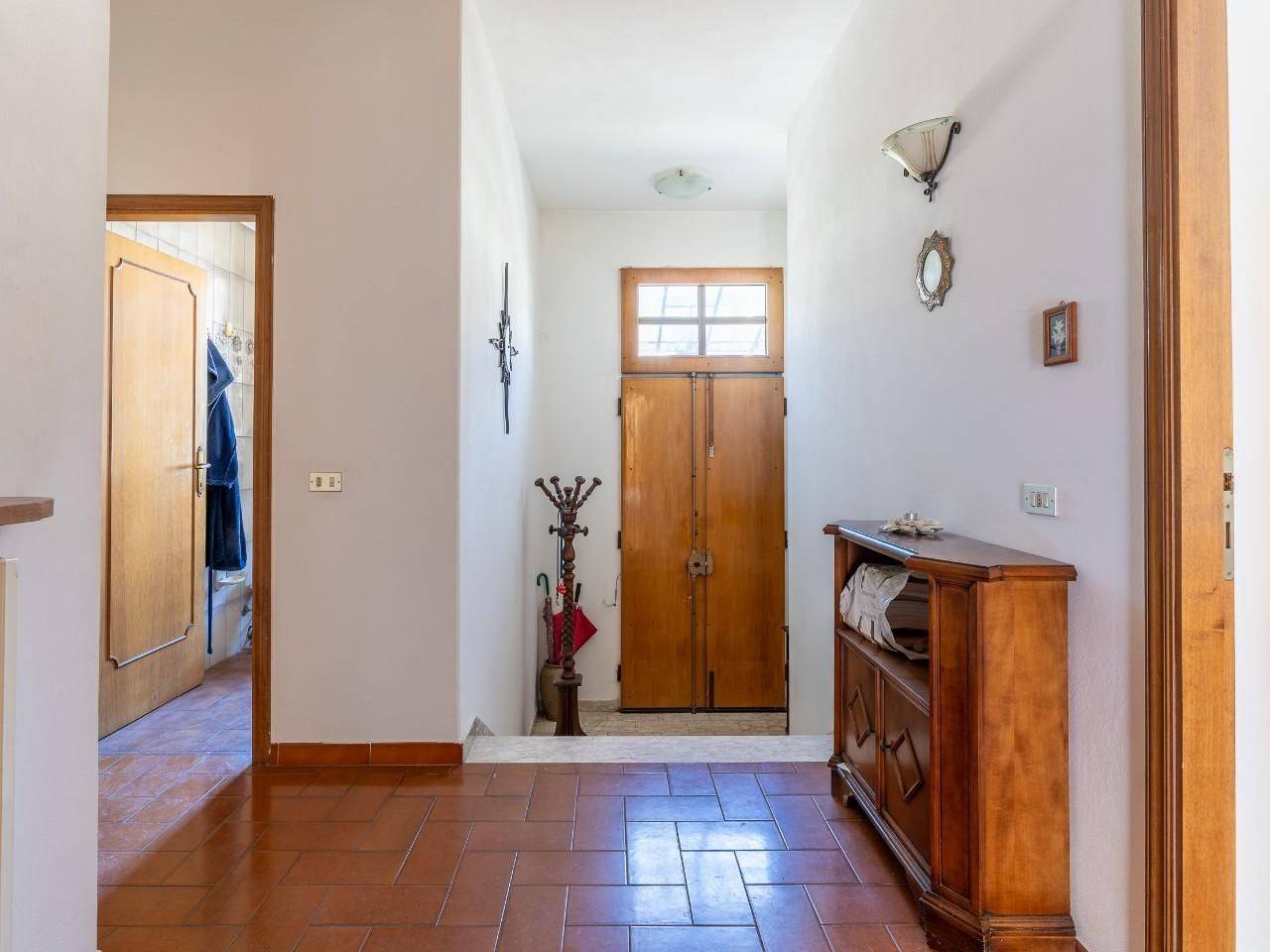 casa indipendente in vendita ad Empoli in zona Serravalle