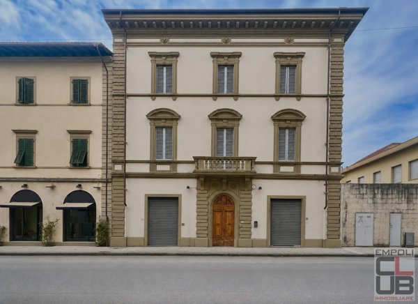 villa in vendita ad Empoli in zona Centro Storico