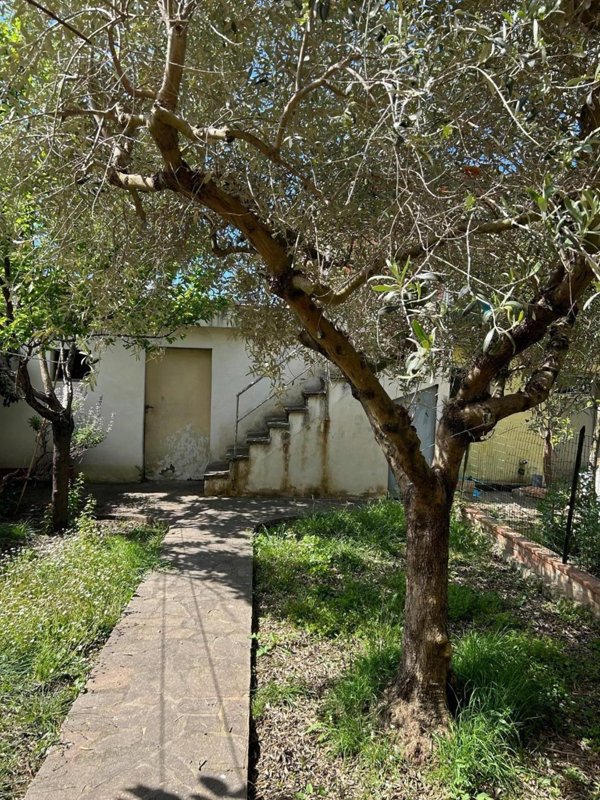appartamento in vendita ad Empoli in zona Carraia