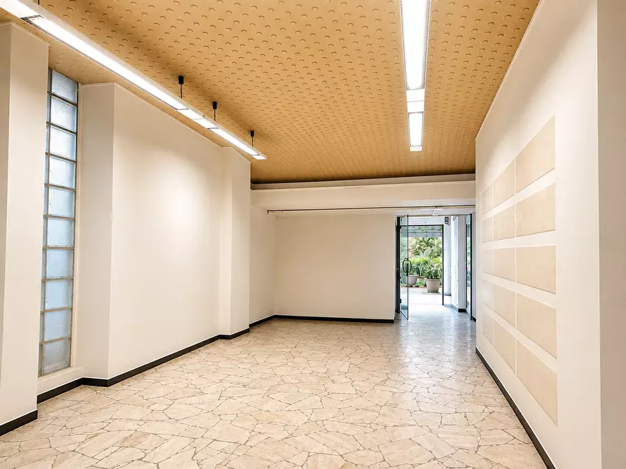 negozio in vendita ad Empoli