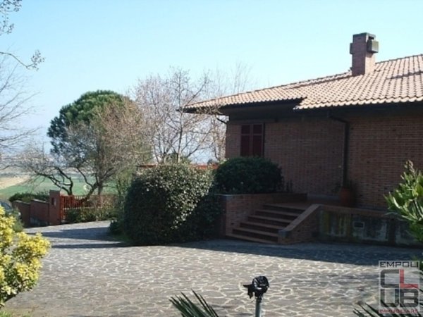 casa indipendente in vendita ad Empoli in zona Corniola