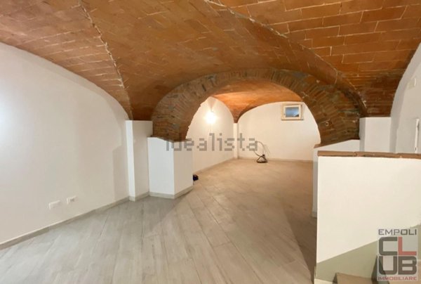 ufficio in vendita ad Empoli in zona Centro Storico