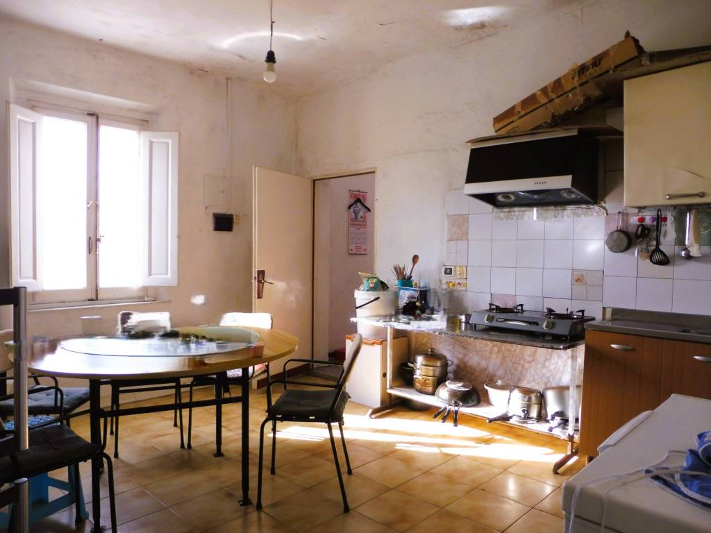 appartamento in vendita ad Empoli in zona Corniola