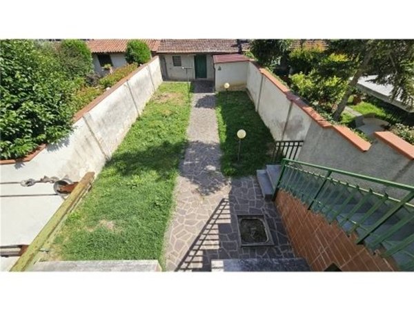 intera palazzina in vendita ad Empoli