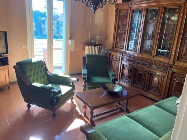 appartamento in vendita ad Empoli in zona Avane