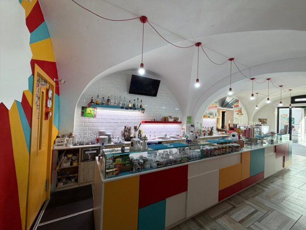 negozio in vendita ad Empoli in zona Centro Storico