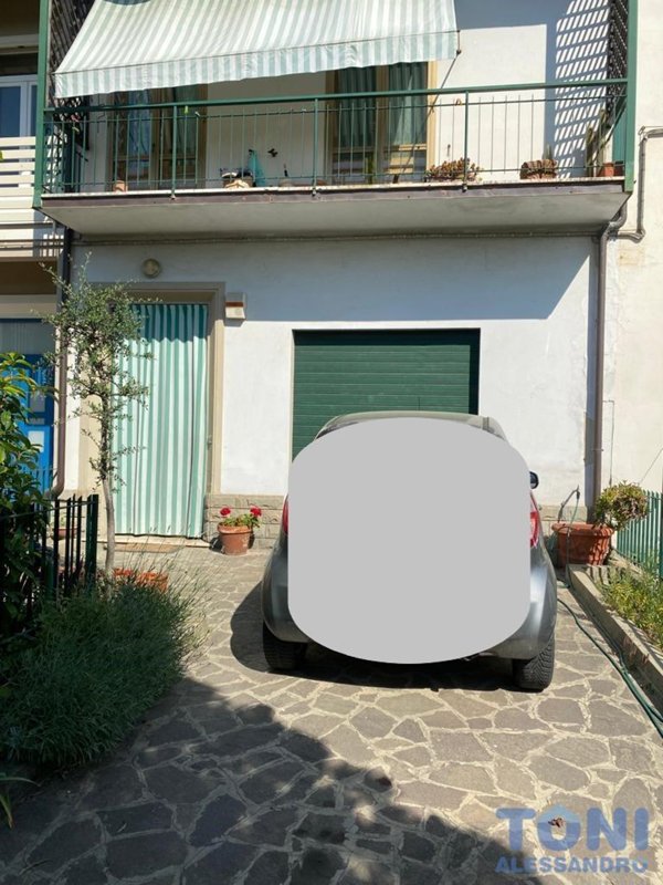 casa indipendente in vendita ad Empoli in zona Centro Storico