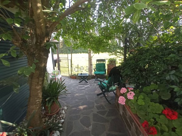 casa indipendente in vendita ad Empoli in zona Marcignana