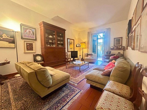 intera palazzina in vendita ad Empoli