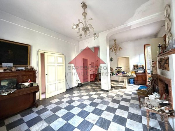 intera palazzina in vendita ad Empoli