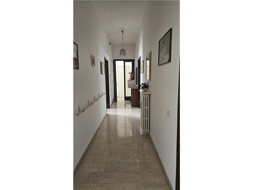 casa indipendente in vendita ad Empoli in zona Avane