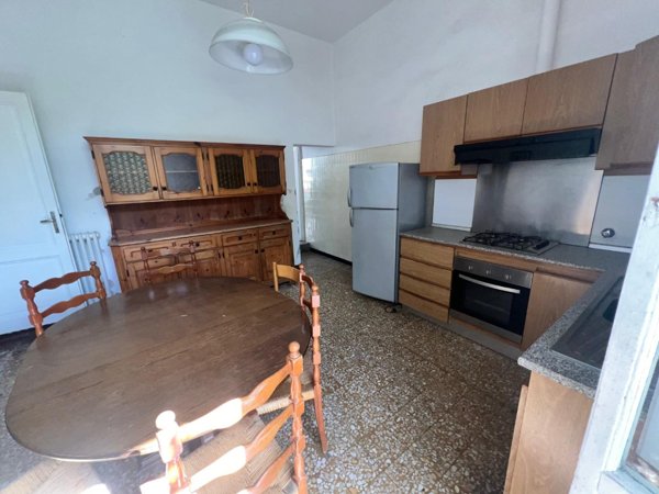 casa indipendente in vendita ad Empoli in zona Centro Storico