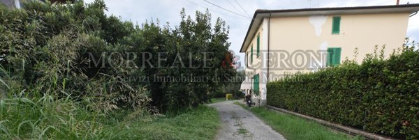 casa indipendente in vendita ad Empoli in zona Pozzale
