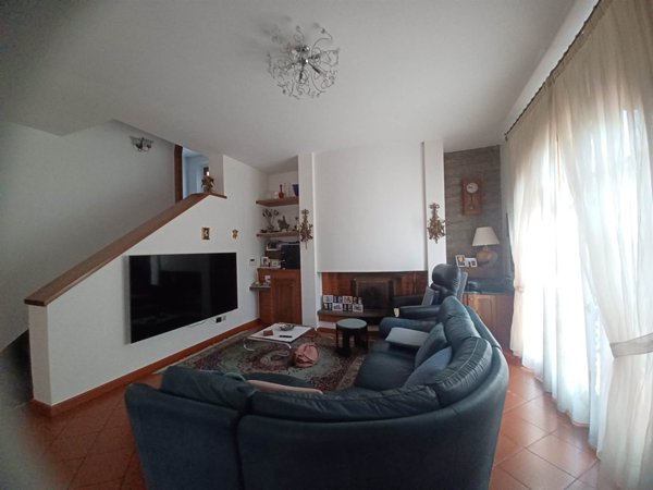 appartamento in vendita ad Empoli in zona Pozzale
