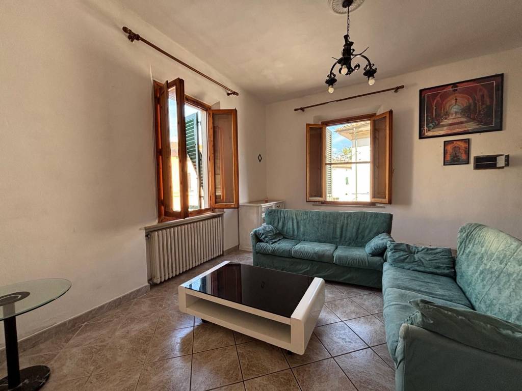 appartamento in vendita ad Empoli in zona Brusciana