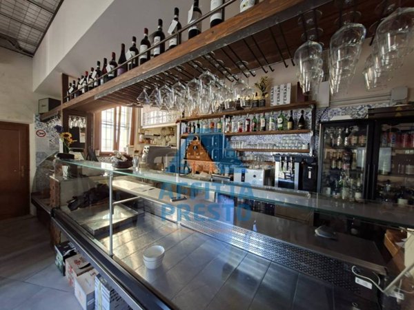 negozio in vendita ad Empoli