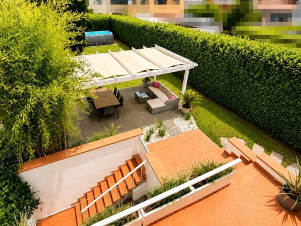 casa indipendente in vendita ad Empoli in zona Centro Storico