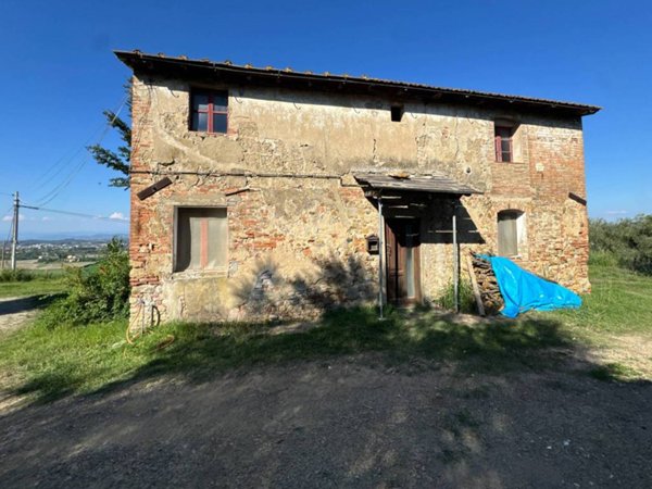 casa indipendente in vendita ad Empoli in zona Carraia