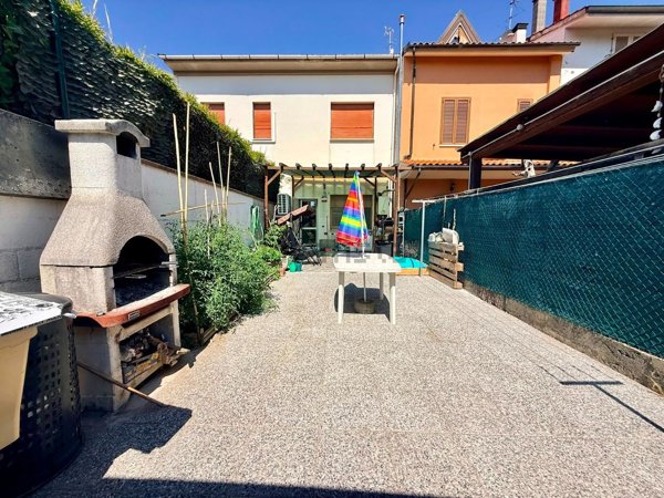 appartamento in vendita ad Empoli in zona Carraia