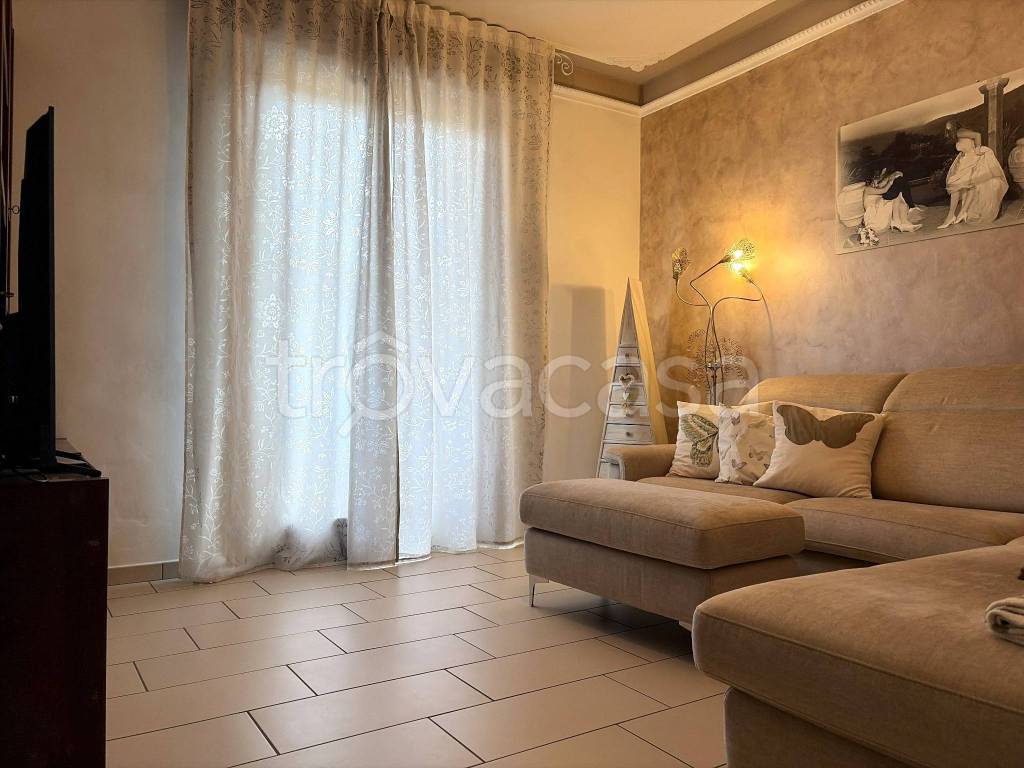 appartamento in vendita ad Empoli in zona Ponzano