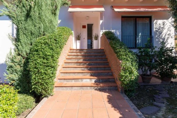 casa indipendente in vendita ad Empoli in zona Centro Storico