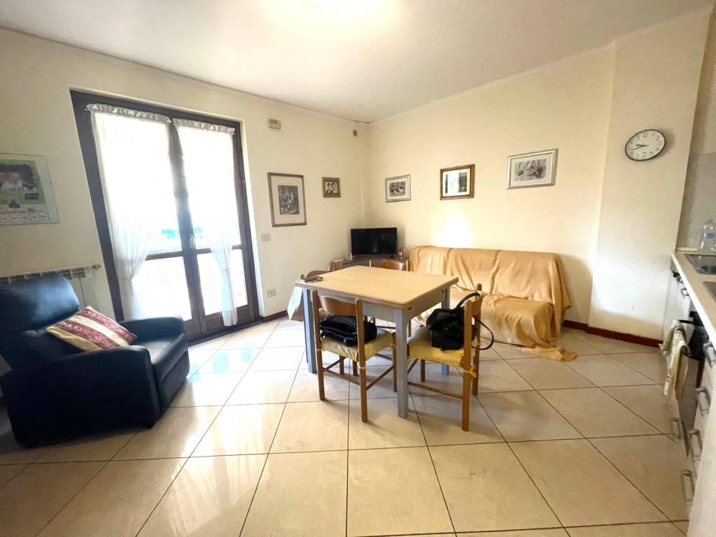 appartamento in vendita ad Empoli in zona Brusciana