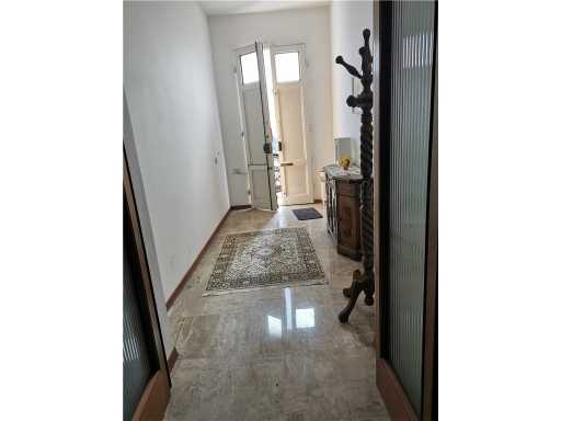 intera palazzina in vendita ad Empoli in zona Centro Storico