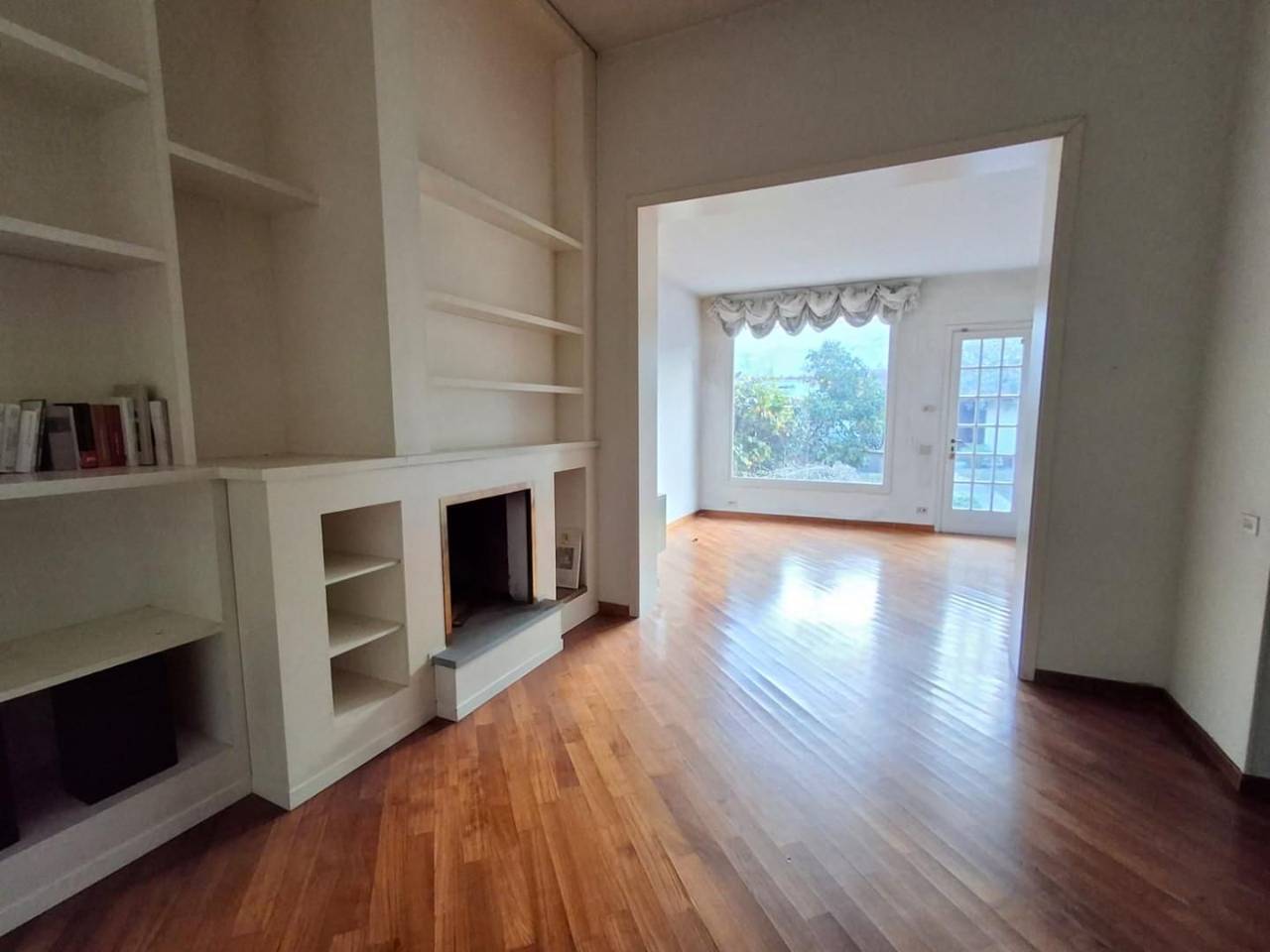 casa indipendente in vendita ad Empoli in zona Centro Storico